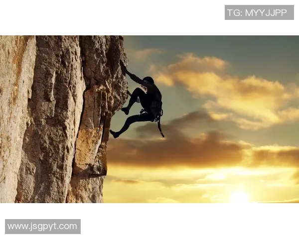 刘芳专访:从攀岩新手到顶尖选手的成长之路与心路历程 刘芳专访:从攀岩新手到顶尖选手的成长之路与心路历程