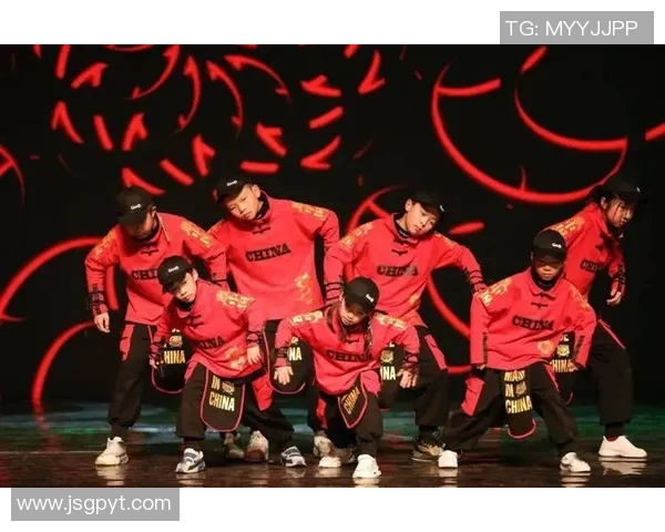 南京街舞队焕新风貌热议街舞文化的变革与发展之路 南京街舞队焕新风貌热议街舞文化的变革与发展之路