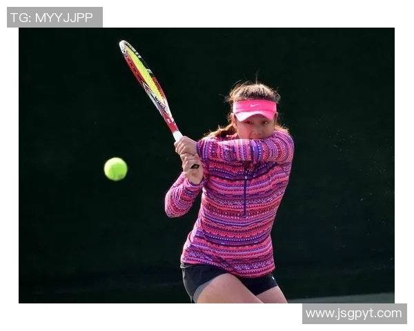 南京网球队与成都网球队赛后战术分析与复盘探讨